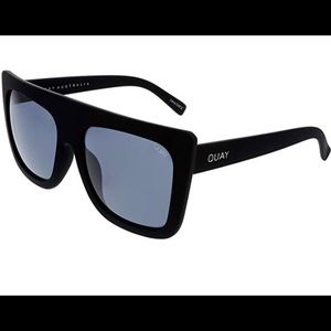 QUAY Cafe Racer Sunglasses NWOT *Only Tried On